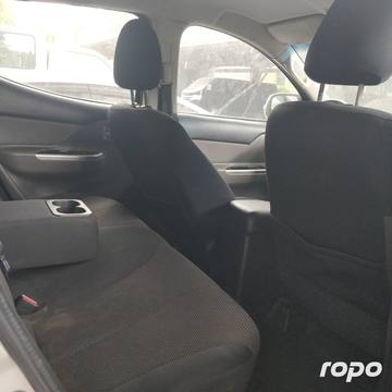 Mitsubishi Montero Sport GLX 4x2 2.4D, M/T, DSL photo 9