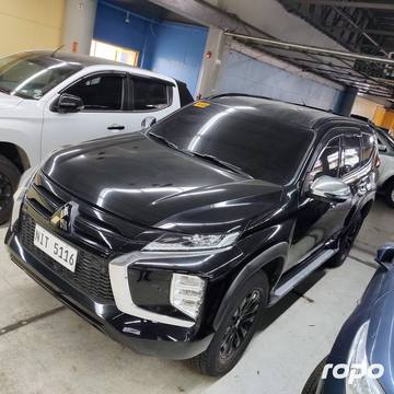 Mitsubishi Montero Sport photo 1
