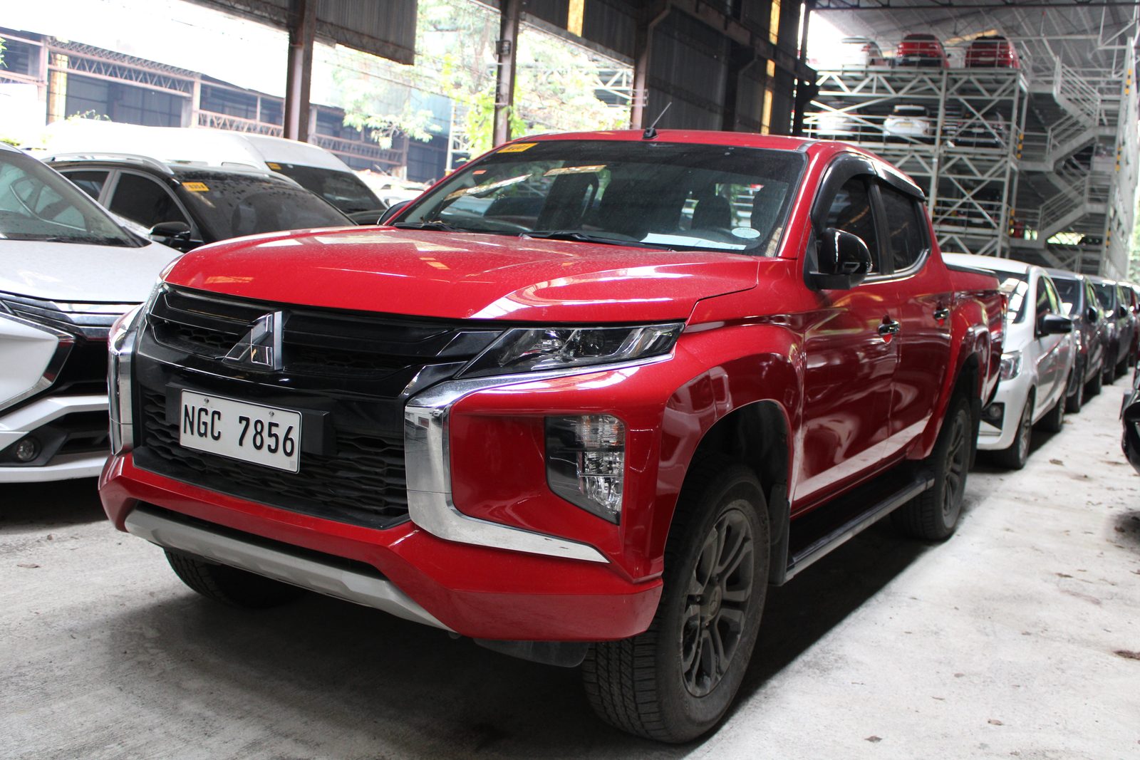 Mitsubishi Strada photo 3