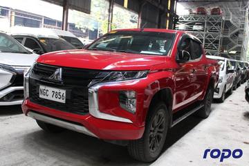 Mitsubishi Strada photo 3