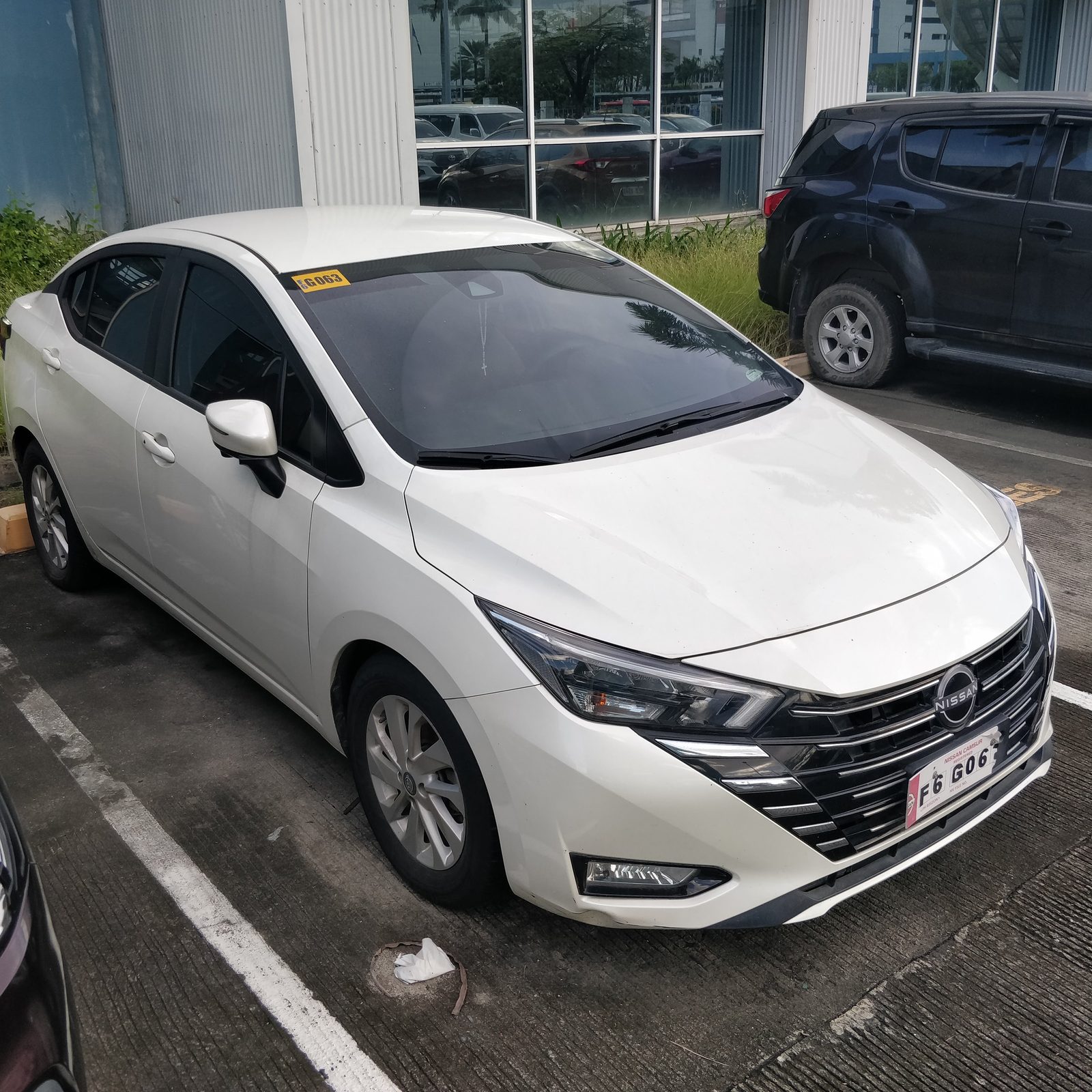 Nissan Alemra photo 2