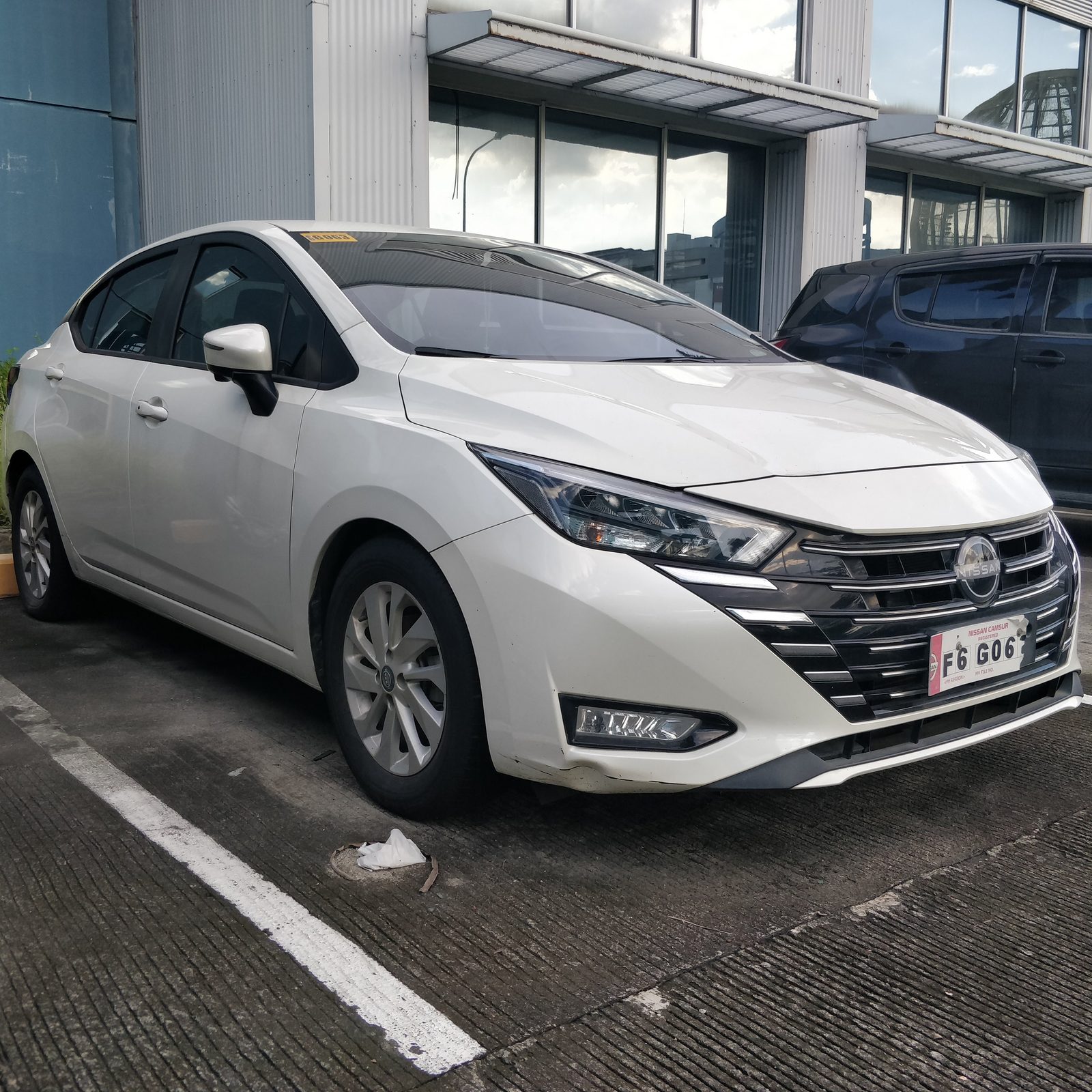 Nissan Alemra photo 3