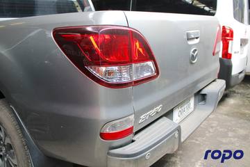 Nissan BT-50 photo 8