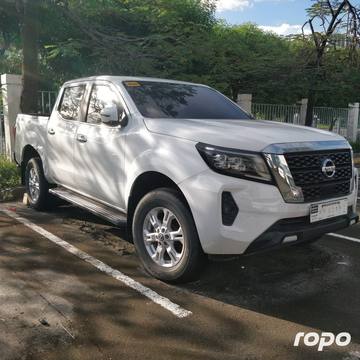 NIssan Navara photo 2