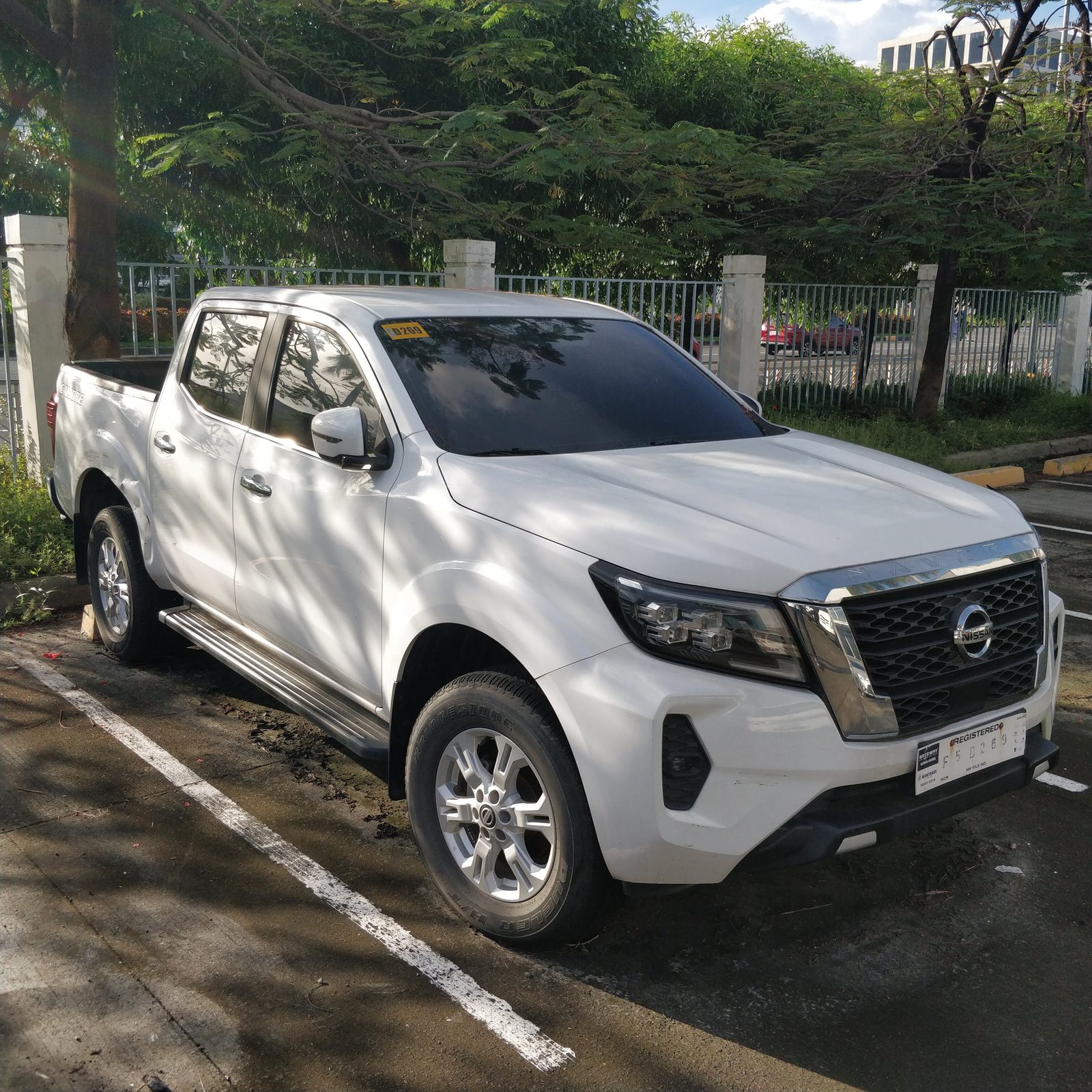 NIssan Navara photo 3