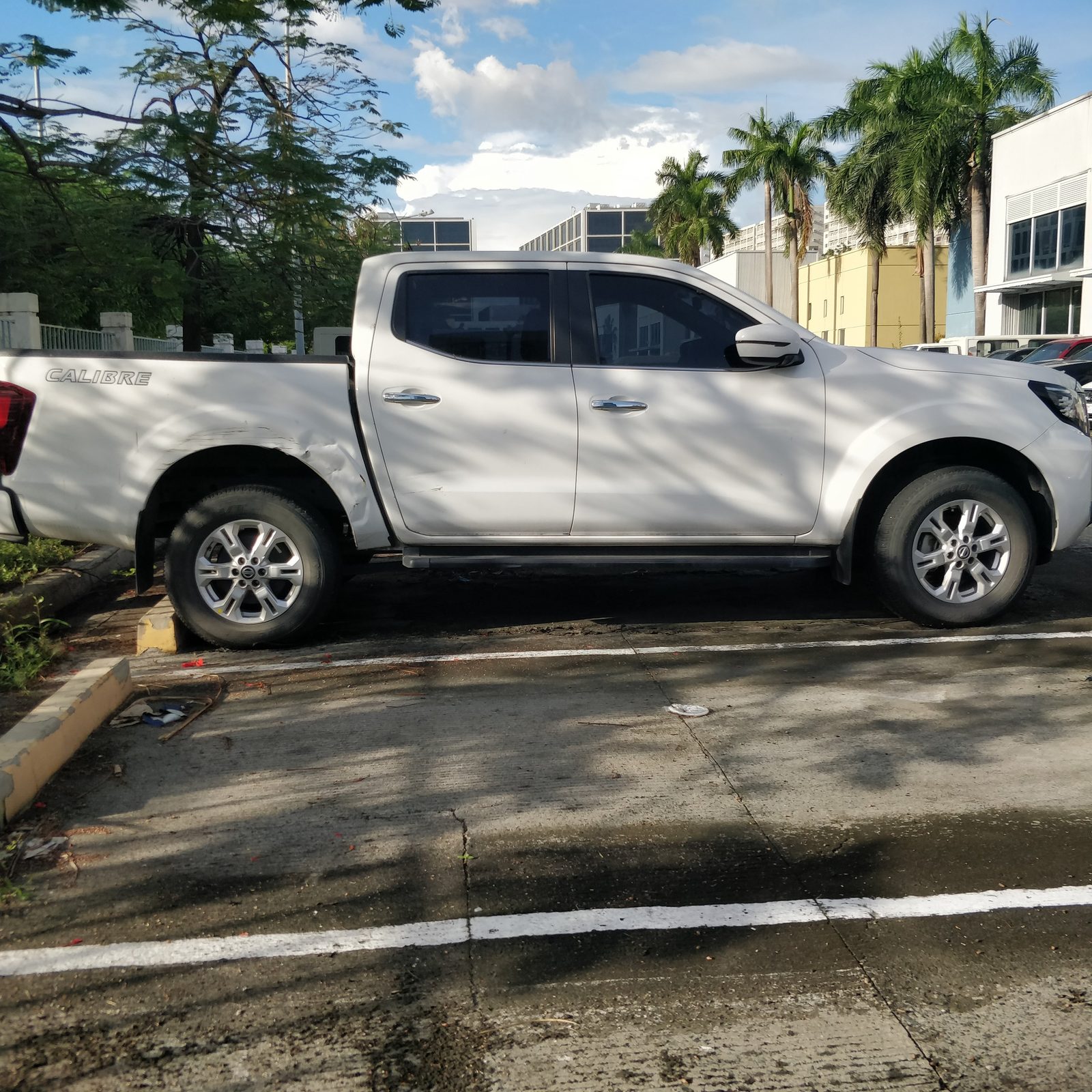 NIssan Navara photo 8