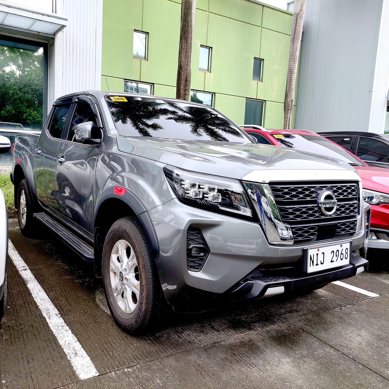 2023 Nissan Navara VE Calibre 2.5L 4x2, AT, DSL 11T photo 4