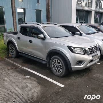 Nissan Navara photo 2