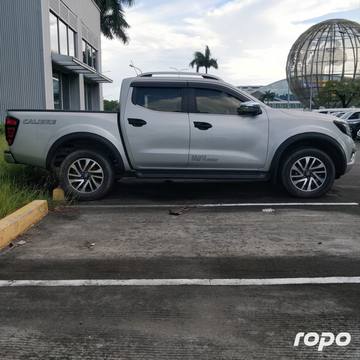 Nissan Navara photo 3