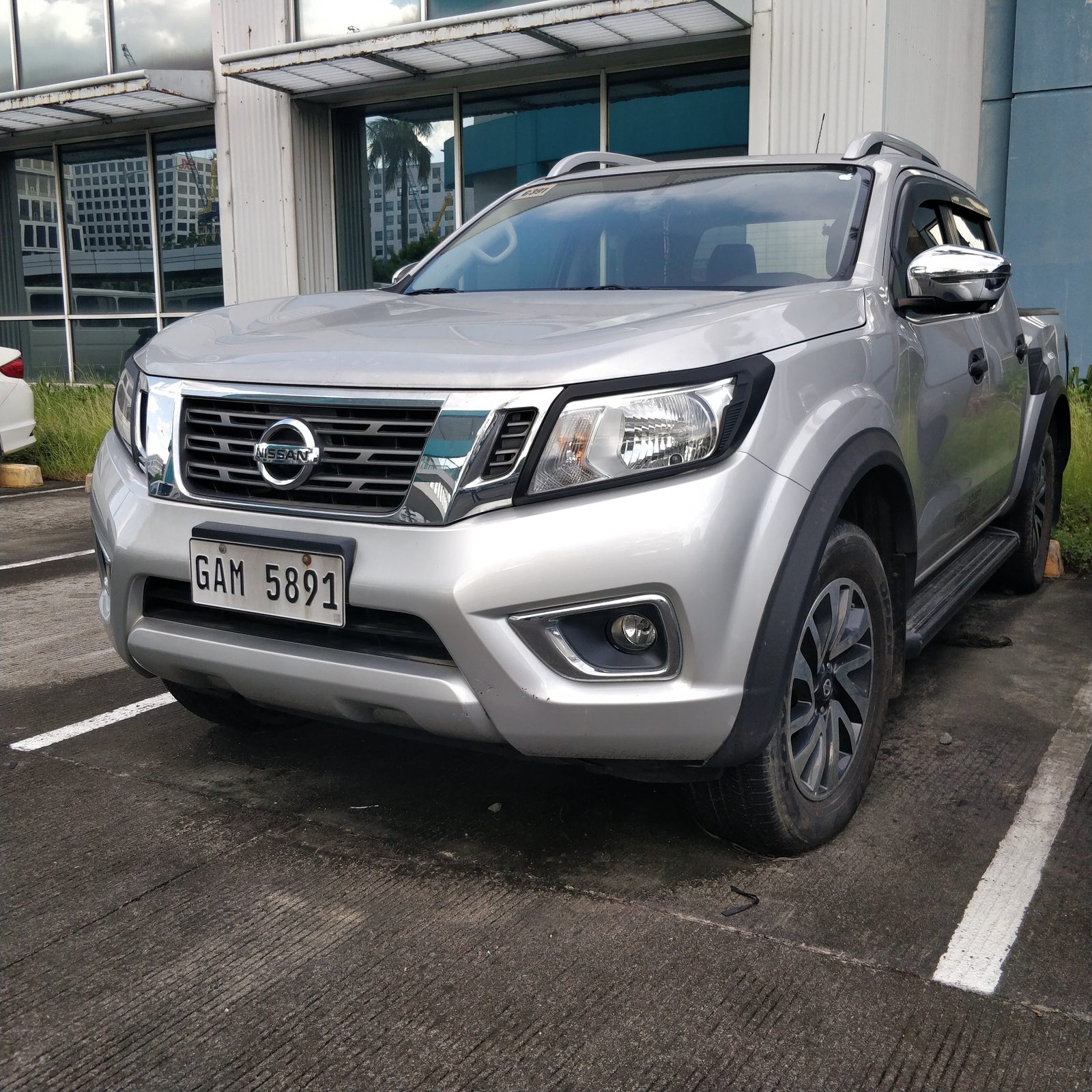 Nissan Navara photo 4