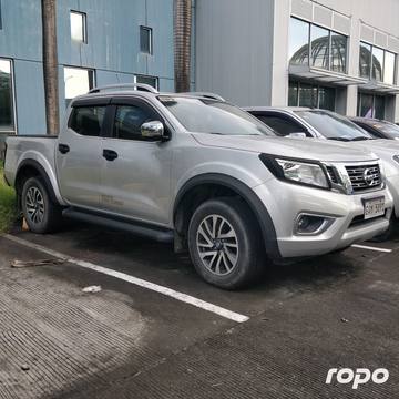 Nissan Navara photo 5
