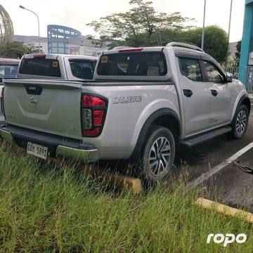 Nissan Navara photo 8