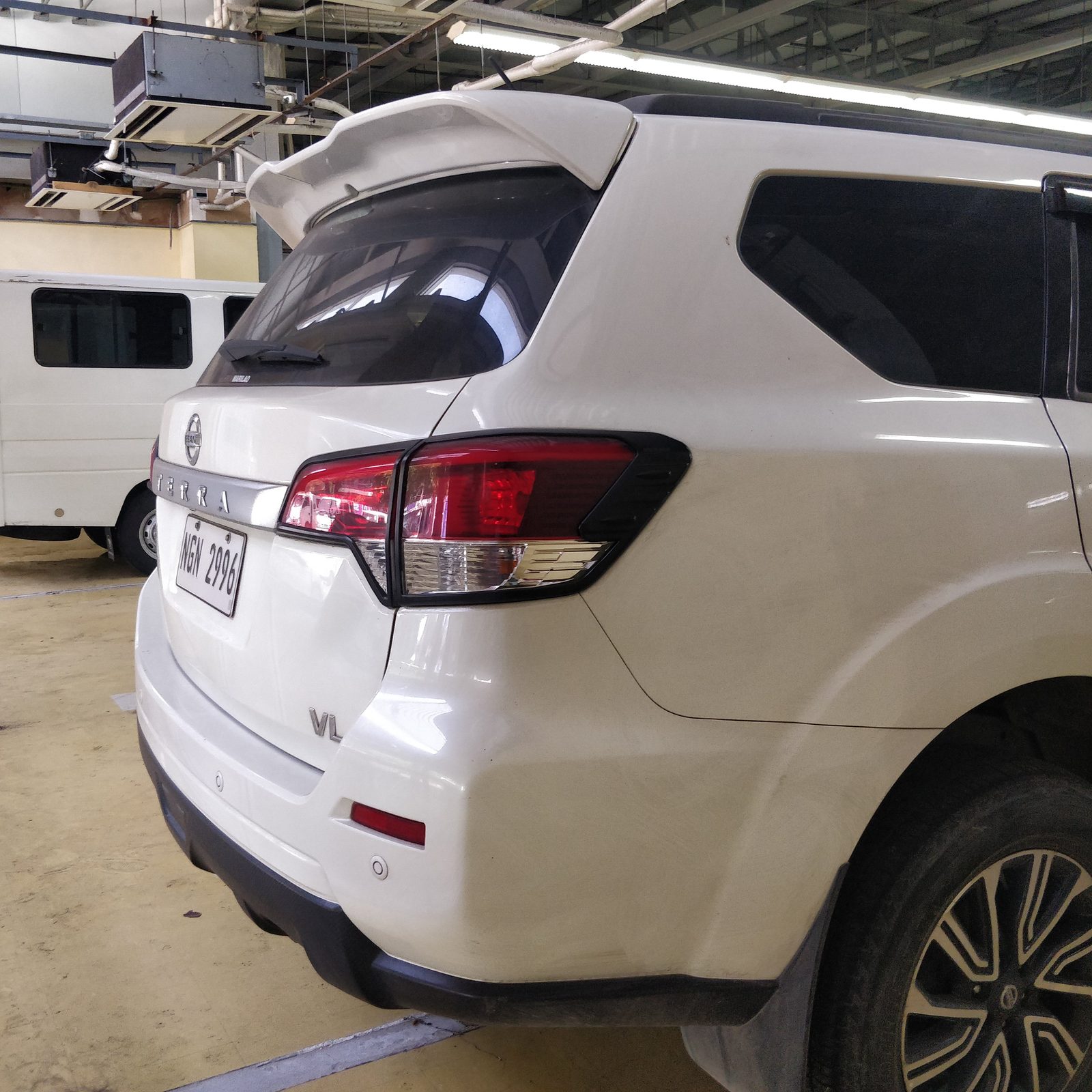 Nissan Terra photo 6