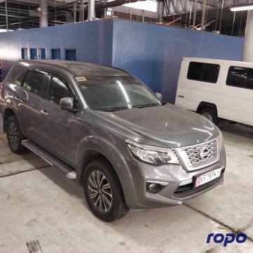 Nissan Terra photo 2