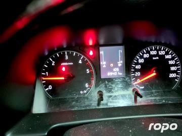 Nissan Urvan NV350 photo 11