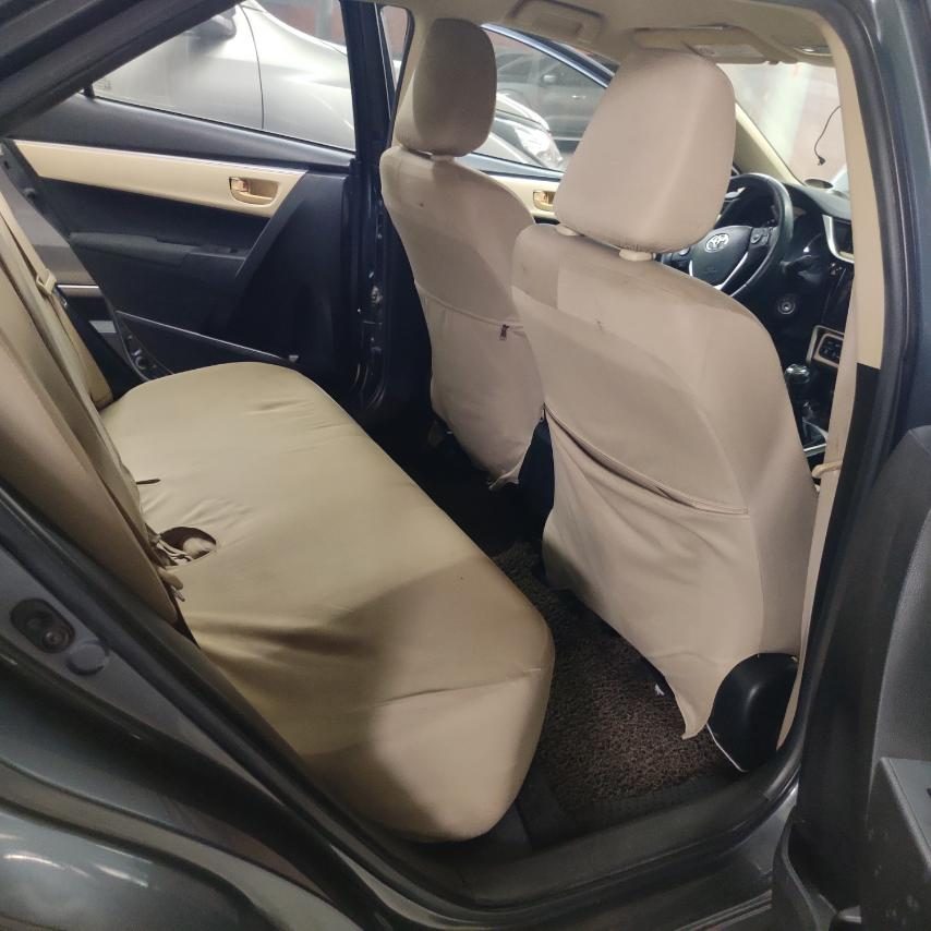 2018 Toyota Corolla Altis 1.6 G, M/T, GAS 68T photo 9