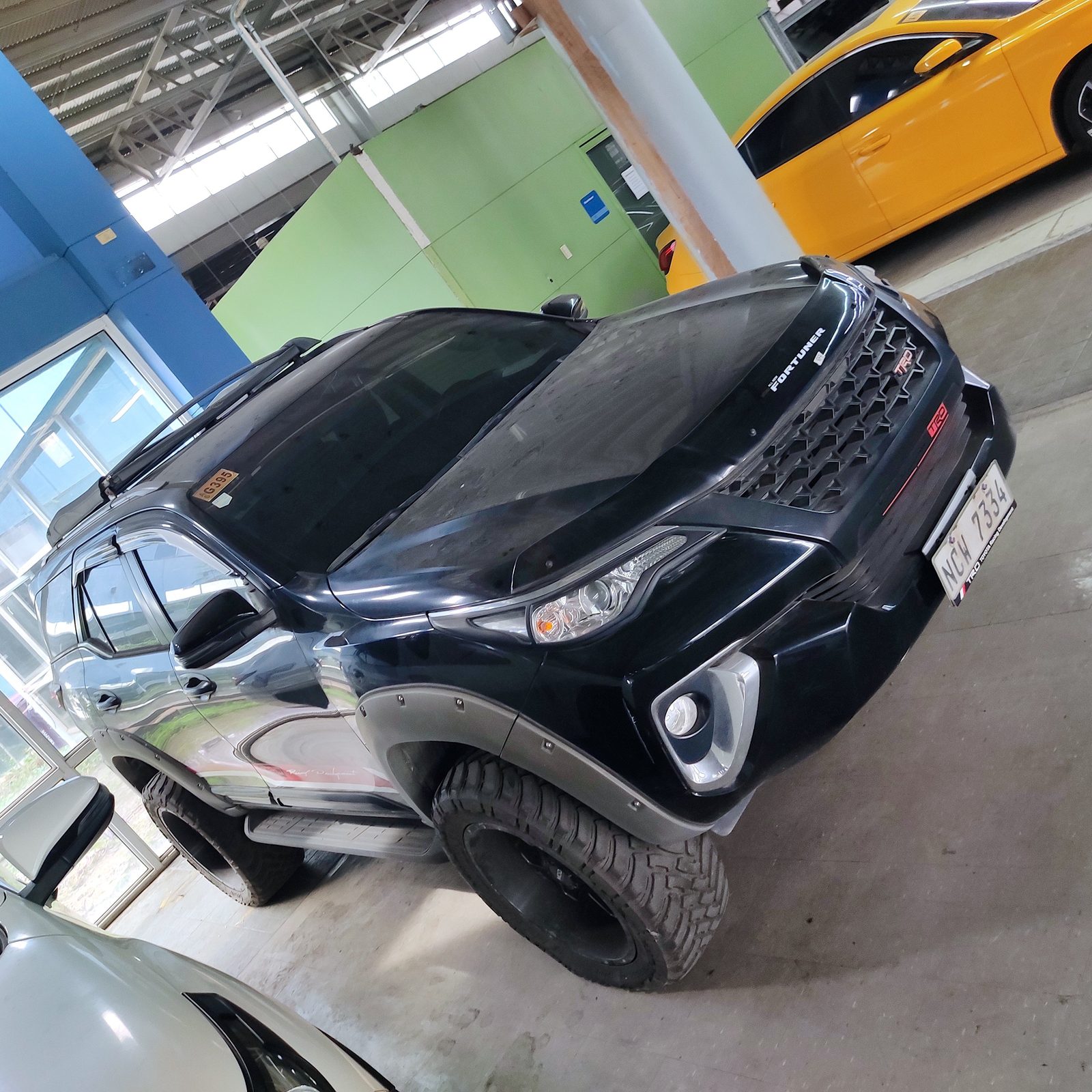 Toyota Fortuner photo 2