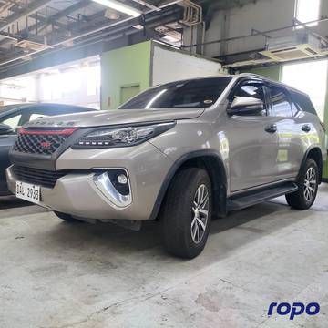 Toyota Fortuner photo 5
