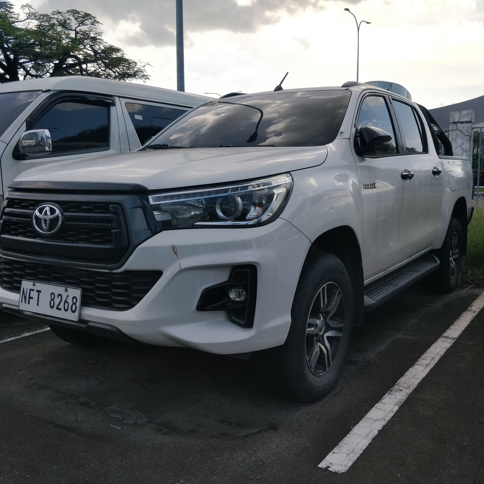 Toyota Hilux Conquest photo 3